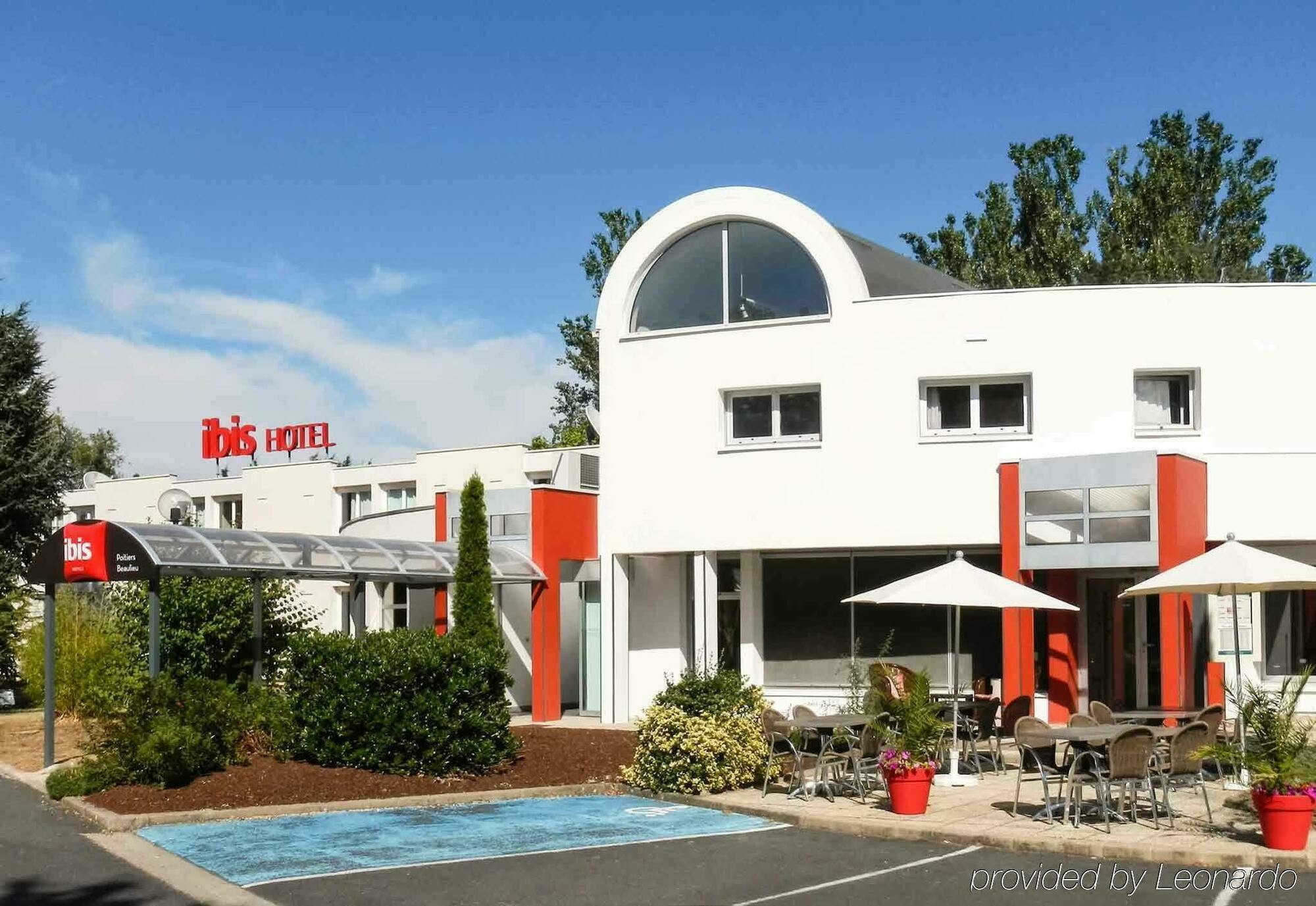 Ibis Poitiers Beaulieu Hotel Exterior photo